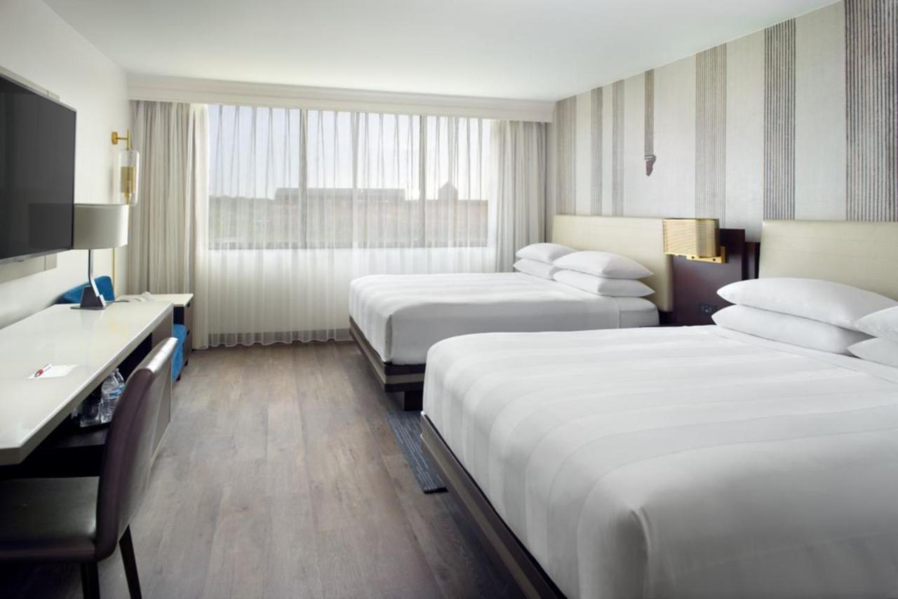 Concierge level Guest room 2 Double,1204625803:JPEG