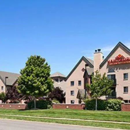 Hawthorn Suites By Wyndham Overland Park-2